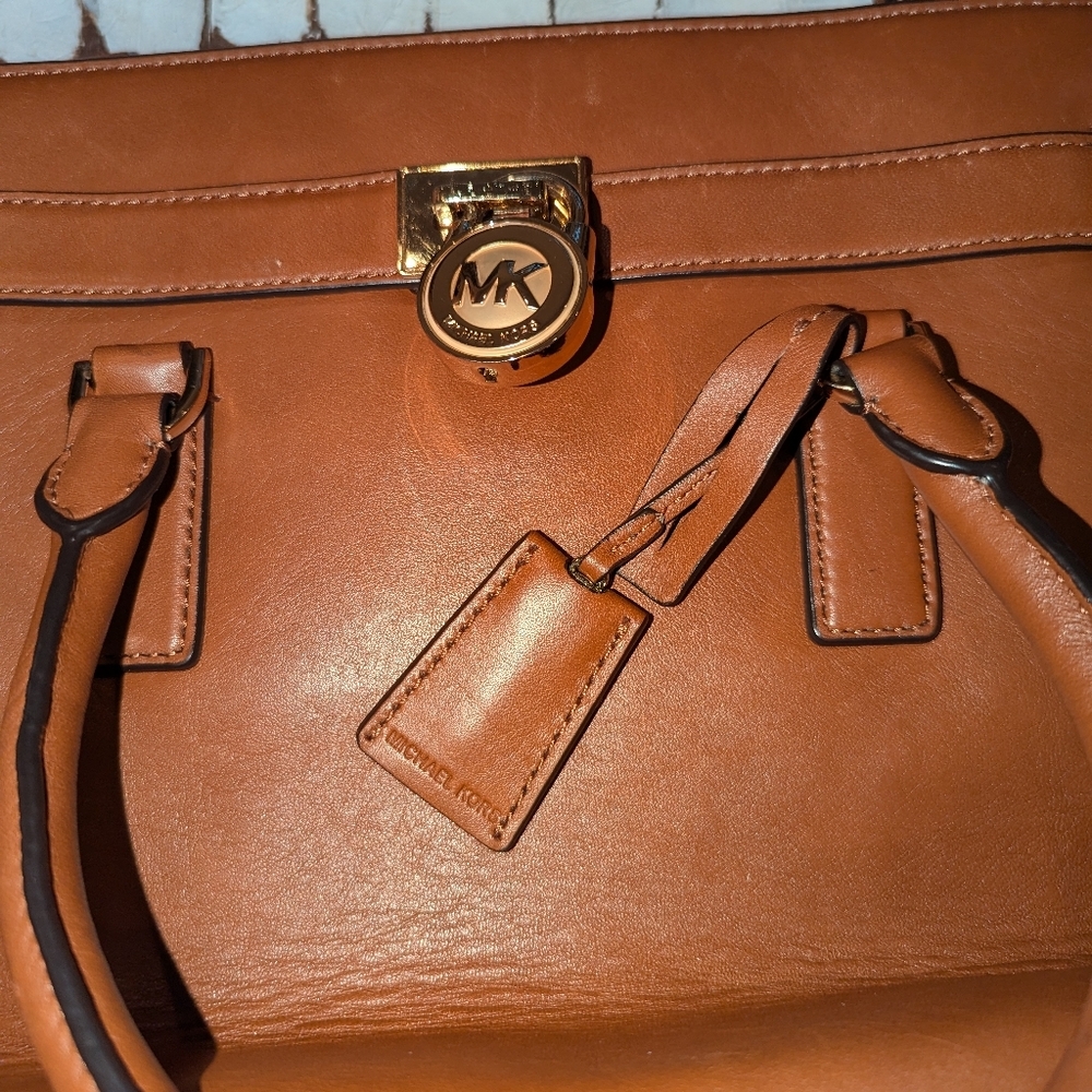 Michael Kors brown Leather EUC